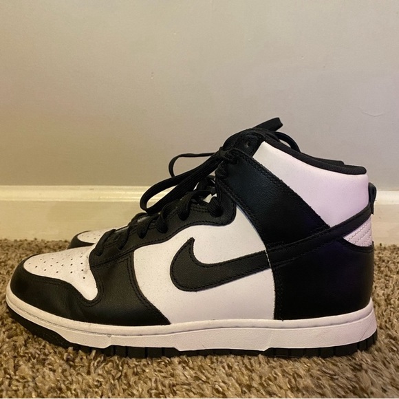Nike Panda Dunks High Women size 10 Black White Sneakers - Picture 3 of 7